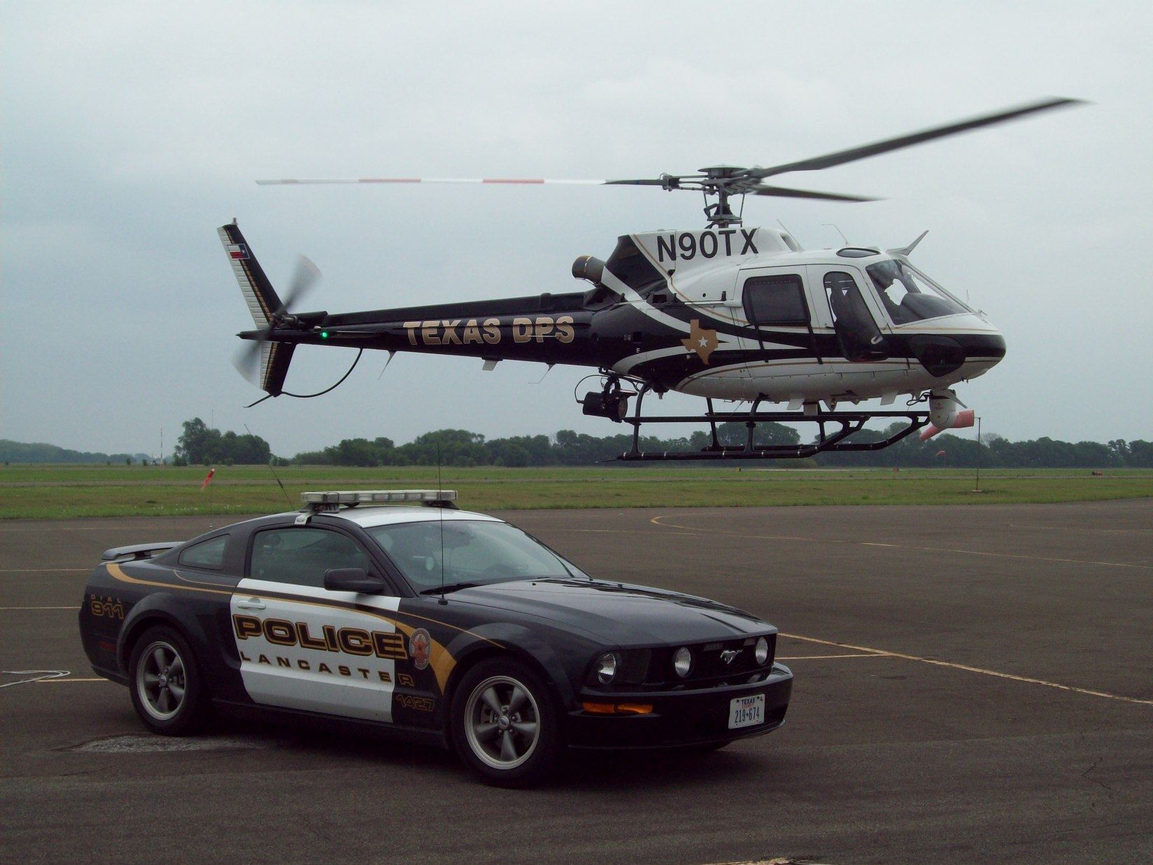 LPD Helicopter and Mustang