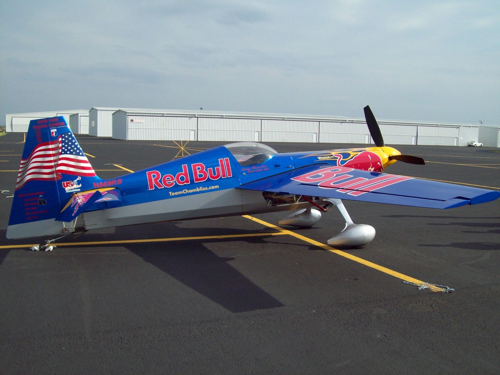 Red Bull Edge 540 - 3